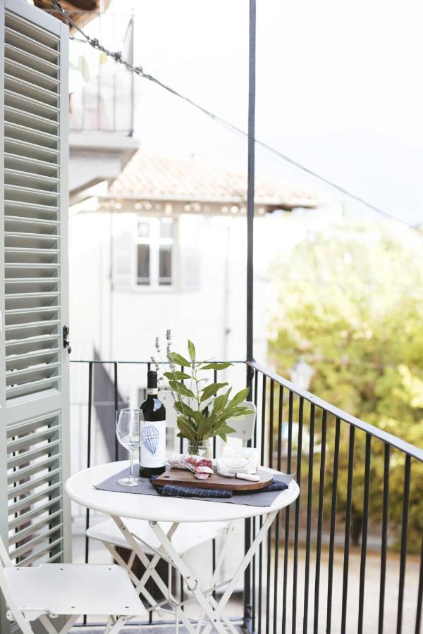 Dimora Della Rocca Bed and Breakfast Costigliole d'Asti Εξωτερικό φωτογραφία