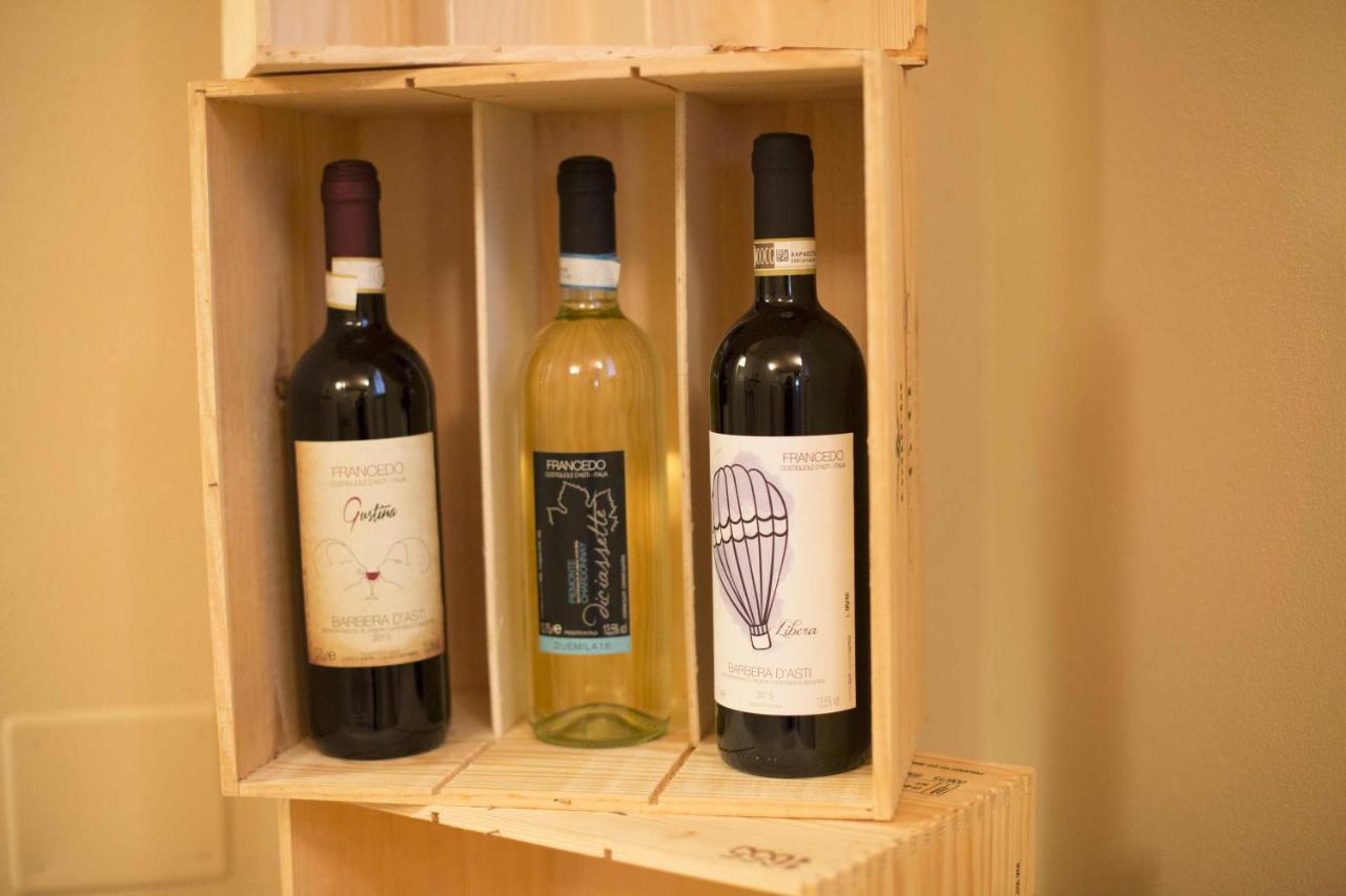 Dimora Della Rocca Bed and Breakfast Costigliole d'Asti Εξωτερικό φωτογραφία