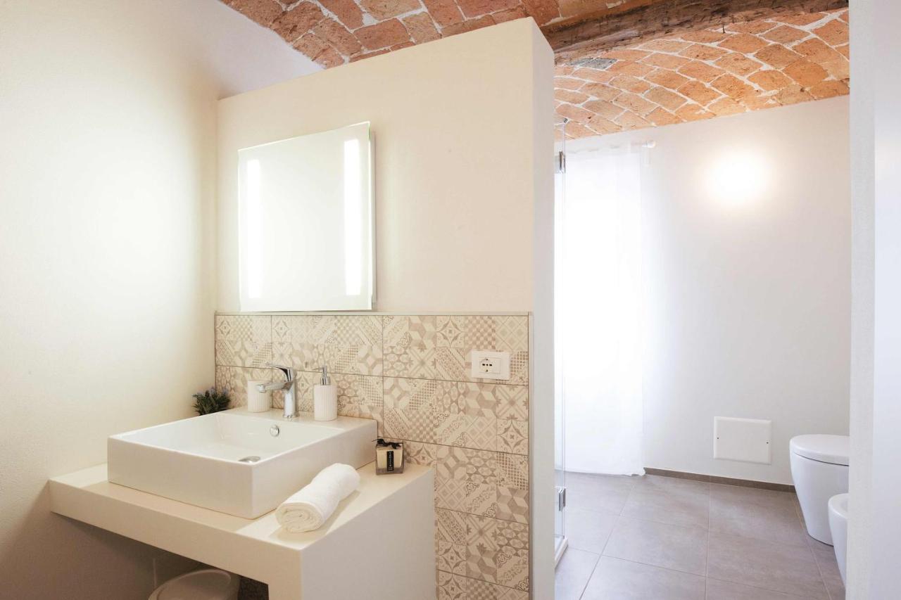 Dimora Della Rocca Bed and Breakfast Costigliole d'Asti Εξωτερικό φωτογραφία